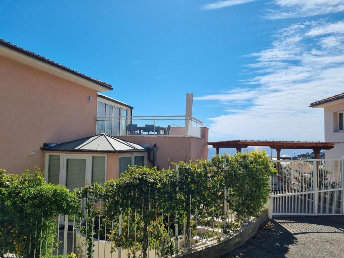 Dernier Etage D'Une Maison Roquebrune-Cap-Martin Exteriér fotografie
